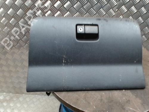 Guantera Guantera TOYOTA RAV 4 II (_A2_) 2.0 D 4WD (CLA20_, CLA21_, CLA20R, CLA21R) (116 hp) 33721748 33721748