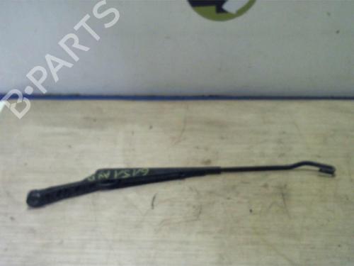 Used Front windshield wiper arm SEAT INCA (6K9) 1.7 D (57 hp) 25388366