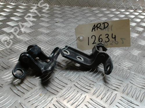 Dobradiça/Esticador de porta Dobradiça/Esticador de porta TOYOTA COROLLA Verso (ZER_, ZZE12_, R1_) 2.2 D-4D (AUR10_, AUR10R) (136 hp) 34614651 34614651