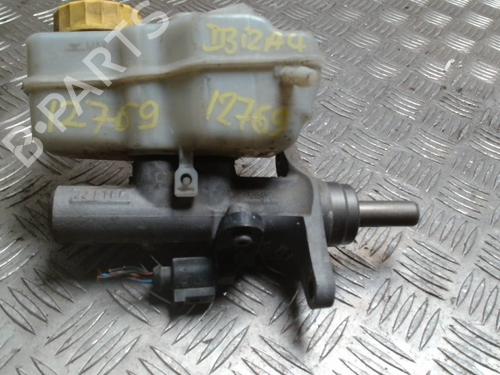 Used Brake master cylinder Brake master cylinder 38016589 38016589