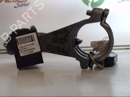 Used Ignition barrel FIAT PUNTO EVO (199_) 1.3 D Multijet (199AXC1A, 199BXC1A, 199AXT1A, 199BXT1A) (75 hp) 25401028