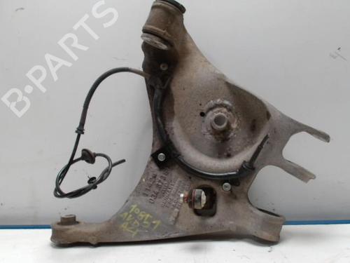 Used Right front suspension arm AUDI A4 B7 (8EC) 2.0 TDI 16V (140 hp) 28294288