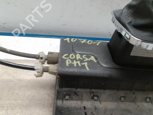 Used Gear lever OPEL CORSA D (S07) 1.3 CDTI (L08, L68) (90 hp) 31227762