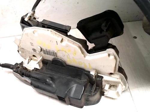 Front left lock VW POLO V (6R1, 6C1) 1.2 TSI 16V | BP25420137C98