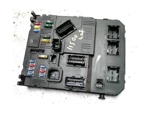 Fuse box PEUGEOT 407 SW (6E_, 6D_) 2.0 HDi 135 | BP25425840E1 