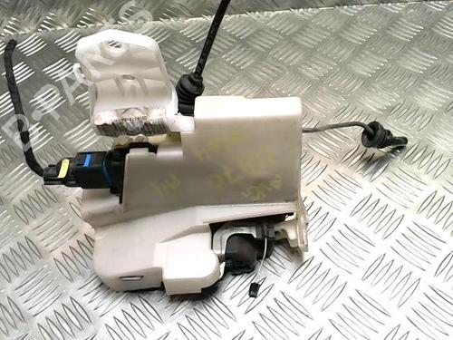 Front left lock VW POLO IV (9N_, 9A_) 1.2 12V | BP25841153C98