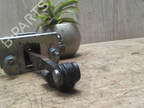 Used Hinge/Door check strap PEUGEOT 5008 (0U_, 0E_) 2.0 HDi (163 hp) 28683217