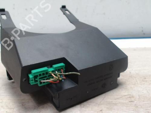 Used Ashtray PEUGEOT 307 CC (3B) 2.0 HDi 135 (136 hp) 25420154