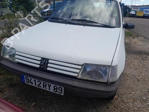 Left mirror PEUGEOT 205 II (20A/C) 1.8 Diesel | BP25421201C26 