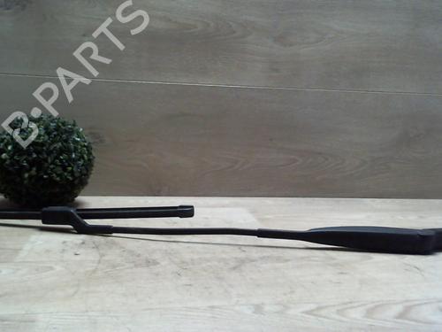 Used Front windshield wiper arm LANCIA MUSA (350_) 1.3 D Multijet (350.AXB11, 350.AXB1A) (70 hp) 25411112