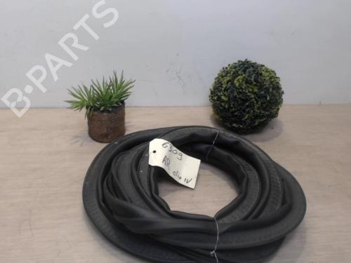 rubber-door-seal-renault-clio-iv-bh_-2012-2013-2014-2015-2016-2017-2018-2019-2020-2021-25390570 main image