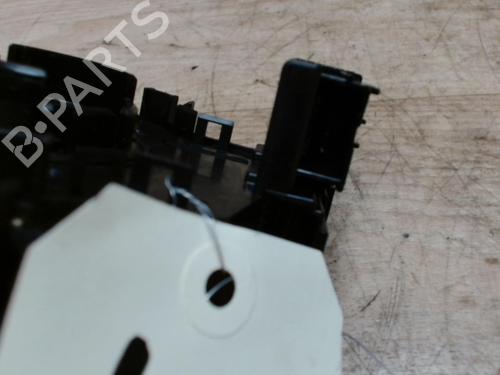 squib-airbag-toyota-yaris-_p9_-2005-2006-2007-2008-2009-2010-2011-2012-2013-2014-31238783 main image