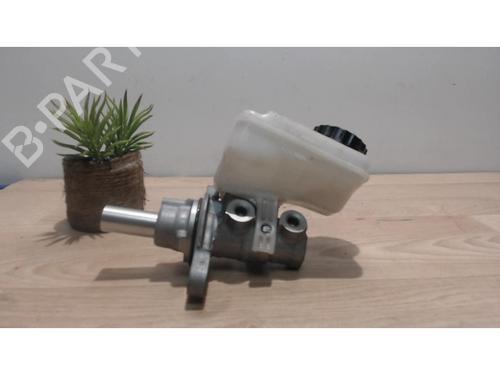 Used Brake master cylinder CITROËN C1 (PM_, PN_) 1.0 (68 hp) 25413540