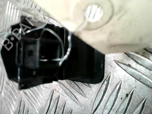 Switch TOYOTA URBAN CRUISER (_P1_) 1.4 D-4D 4WD (NLP115_, NLP115R) | BP32404120I30