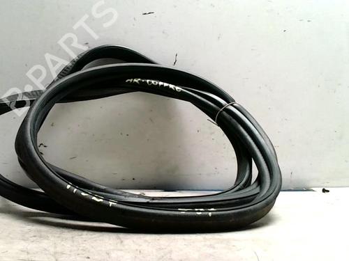 Used Rubber door seal BMW 1 (E87) 116 d (116 hp) 31222286