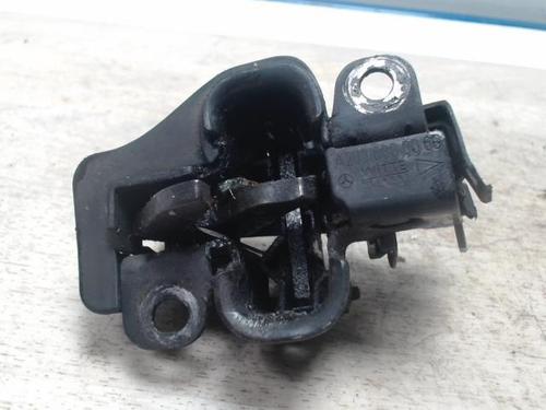 Used Hood lock MERCEDES-BENZ C-CLASS (W203) C 270 CDI (203.016) (170 hp) 28089559