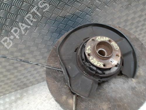 Manga de eixo trás direita Manga de eixo trás direita BMW 3 (E90) 330 i (258 hp) 33800724 33800724