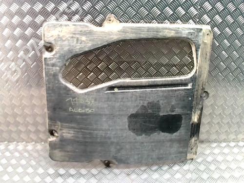 Used Underbody protection Underbody protection AUDI 80 B3 Saloon (893, 894, 8A2) 1.9 D (68 hp) 26429432 26429432