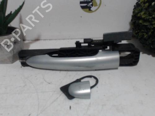 front-left-exterior-door-handle-renault-laguna-ii-grandtour-kg01_-2001-2002-2003-2004-2005-2006-2007-25392525 main image