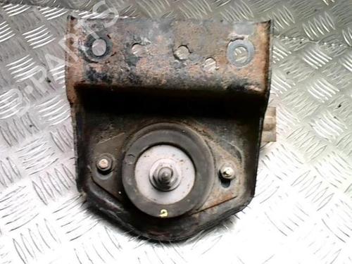 Engine mount PEUGEOT EXPERT Van (VF3A_, VF3U_, VF3X_) 2.0 HDi 130 | BP25702142M89 