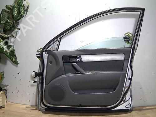 right-front-door-chevrolet-nubira-saloon-2005-2006-2007-2008-2009-2010-2011-2012-25411132 main image
