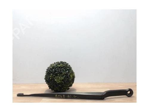Front windshield wiper arm BMW 3 (E46) 318 i | BP25414886C143 
