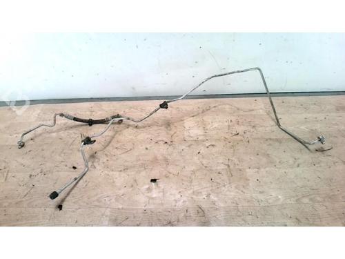 Used AC pipe RENAULT MEGANE III Hatchback (BZ0/1_, B3_) 1.5 dCi (106 hp) 25419910