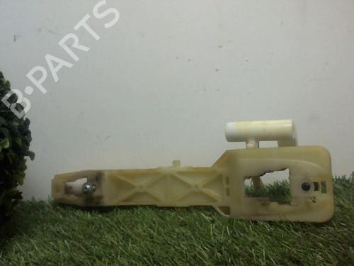 rear-left-exterior-door-handle-kia-carens-iii-mpv-un-2006-2007-2008-2009-2010-2011-2012-2013-25395303 main image