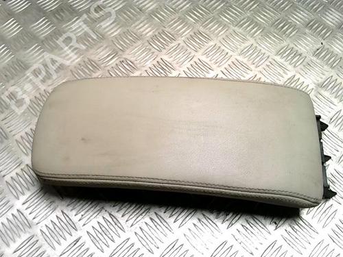 Used Armrest / Center console RENAULT LAGUNA III (BT0/1) 1.5 dCi (BT00, BT0A, BT0T, BT1J) (110 hp) 31357575