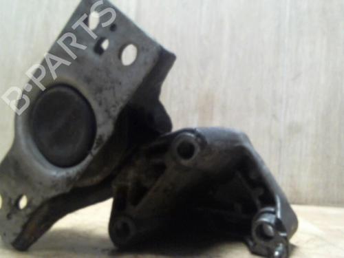 Used Engine mount RENAULT CLIO III (BR0/1, CR0/1) 1.5 dCi (BR17, CR17) (86 hp) 28725207