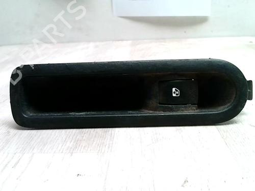Used Right rear window switch RENAULT SCÉNIC II (JM0/1_) 1.9 dCi (JM0G, JM12, JM1G, JM2C) (120 hp) 25426664
