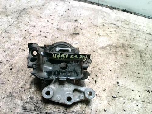 Used Engine mount Engine mount CITROËN C3 Picasso (SH_) 1.6 HDI 90 (92 hp) 26515962 26515962