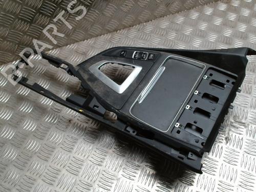 middle-console-bmw-1-f20-2011-2012-2013-2014-2015-2016-2017-2018-2019-36674323 main image