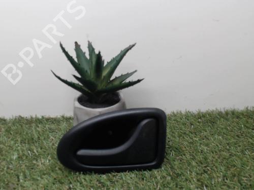 Used Front right interior door handle DACIA LOGAN MCV (KS_) 1.5 dCi (KS0K) (68 hp) 25396345