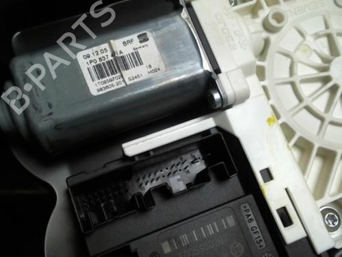 Front right window mechanism SEAT LEON (1P1) 2.0 TDI 16V | BP31232585C23