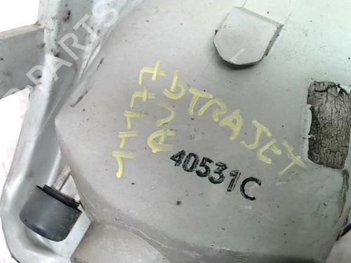 Venstre  Fortil Tågelygte HYUNDAI TRAJET (FO) 2.0 CRDi (113 hp) 31226537