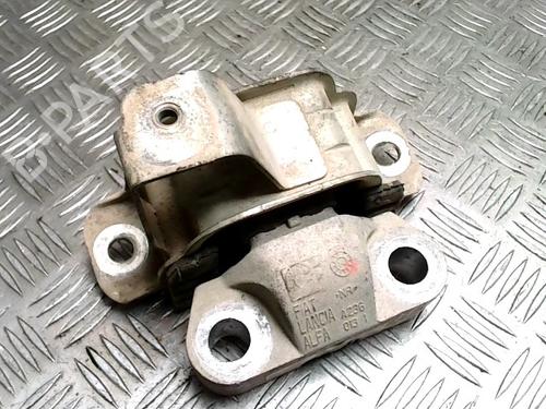 Used Engine mount CITROËN NEMO Box Body/MPV (AA_) 1.3 HDi 75 (75 hp) 31224925