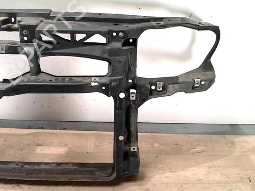 Traverse VW BORA I (1J2) 1.6 16V (105 hp) 31238819