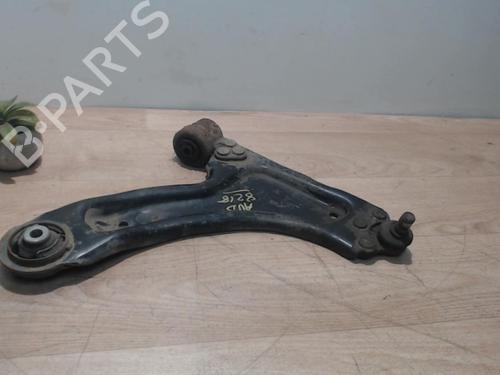 Used Right front suspension arm OPEL TIGRA TwinTop (X04) 1.4 (R97) (90 hp) 25386022