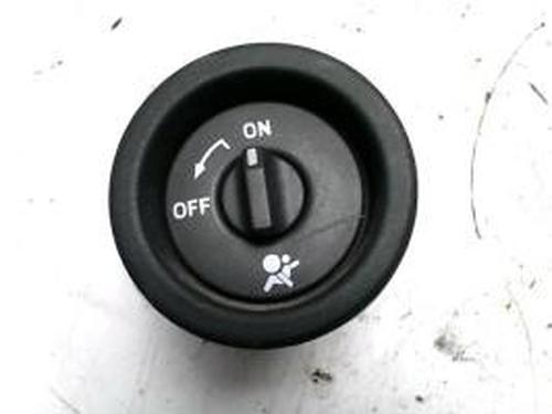 Kombi Kontakt / Stilkkontakt DACIA LOGAN MCV (KS_) 1.5 dCi (KS0W) (86 hp) 30811082