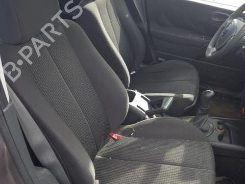 Middle console RENAULT MEGANE II (BM0/1_, CM0/1_) 1.5 dCi (BM0F, BM0T, BM2B, CM0F, CM0T) | BP25841152I22 