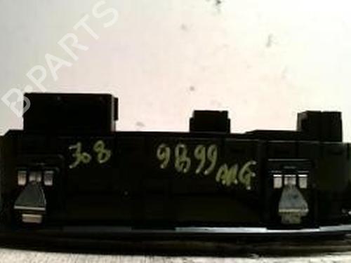 Used Left front window switch PEUGEOT 308 SW II (LC_, LJ_, LR_, LX_, L4_) 1.5 BlueHDi 130 (131 hp) 25426002