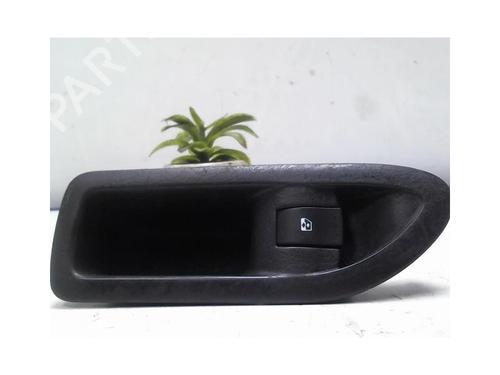 Interrupteur de vitre arrière gauche RENAULT LAGUNA II (BG0/1_) 1.6 16V (BG0A, BG0L) (107 hp) 25416733