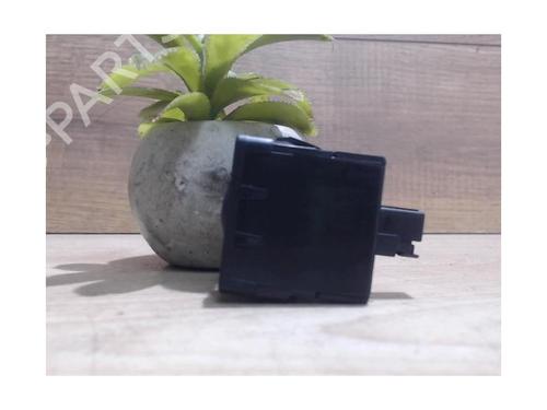 Switch CITROËN DS3 (SA_) 1.6 HDi 115 | BP25385178I30 