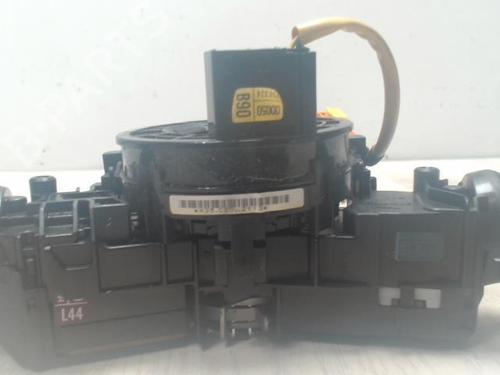 Steering column stalk TOYOTA YARIS (_P13_) 1.4 D (NLP130_, NLP130) | BP31233243I23 