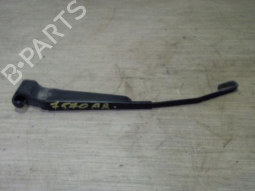 Used Rear windshield wiper arm MERCEDES-BENZ M-CLASS (W163) ML 400 CDI (163.128) (250 hp) 25388516