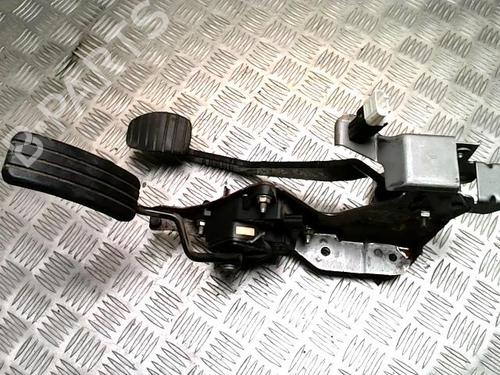 Gaspedaal Gaspedaal RENAULT CLIO III (BR0/1, CR0/1) 1.5 dCi (BR17, CR17) (86 hp) 36037657 36037657