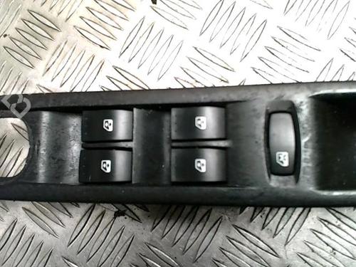 Left front window switch RENAULT ESPACE IV (JK0/1_) 2.2 dCi (JK0H) | BP35920779I27 - Image 3