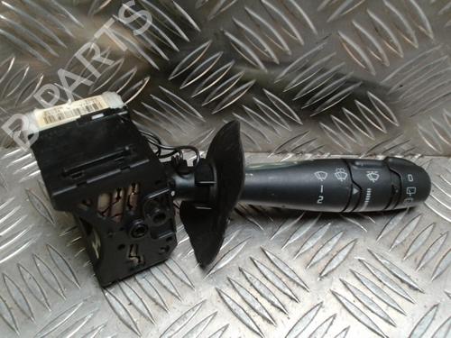 Used Switch RENAULT MEGANE I (BA0/1_) 1.6 16V (BA04, BA0B, BA11, BA1J, BA16, BA19, BA1K, BA1V,... (107 hp) 30765471