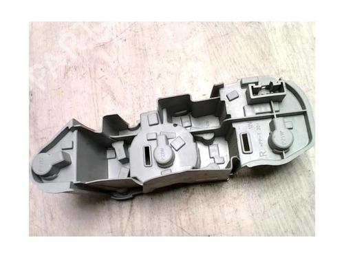 Licence plate light TOYOTA COROLLA Verso (ZER_, ZZE12_, R1_) 2.0 D-4D (CUR10_, CUR10R) | BP25421758I40 